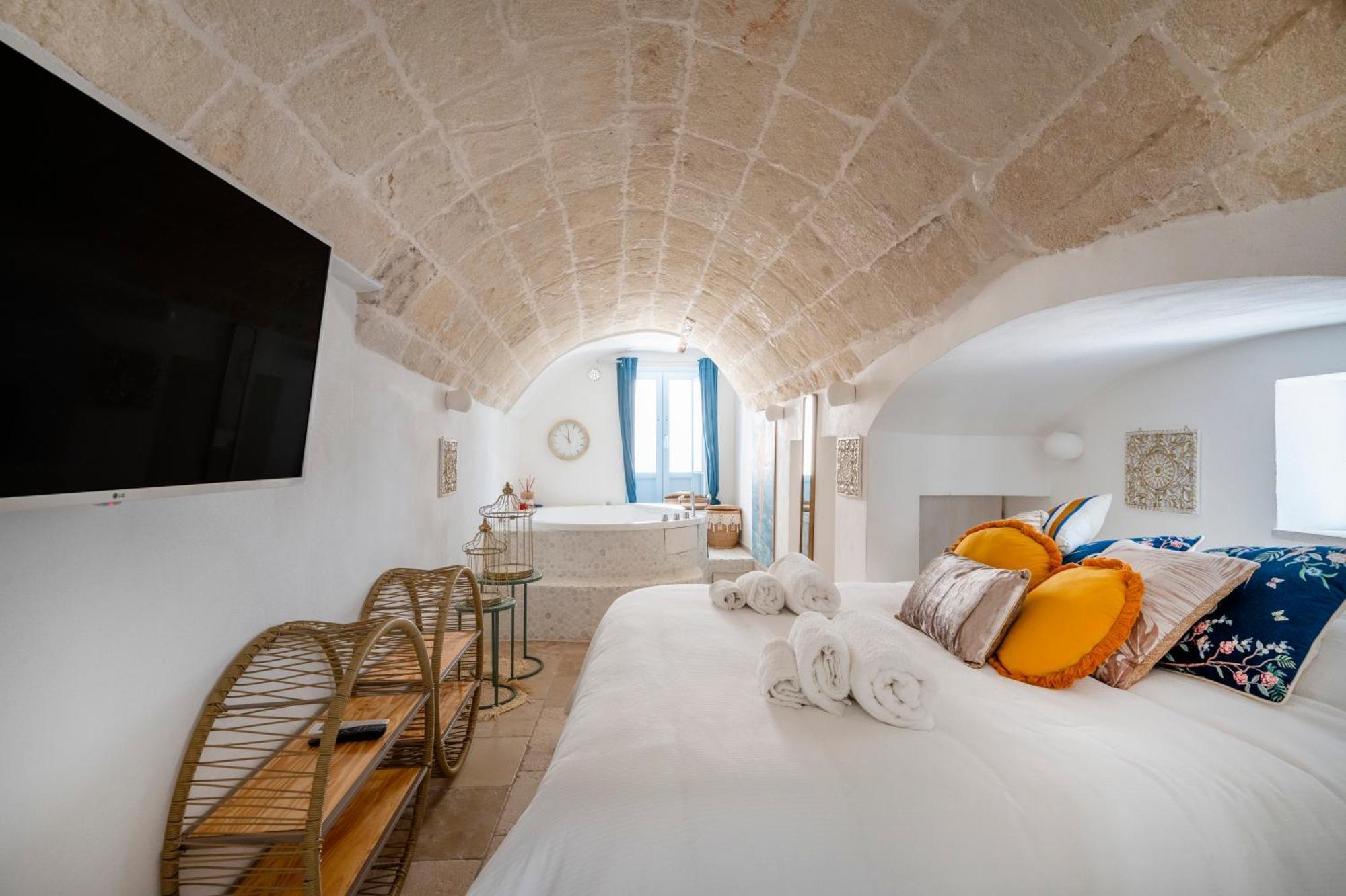 Apulia Charming Suites - Casa Lonfo Suite Sole 모노폴리 외부 사진